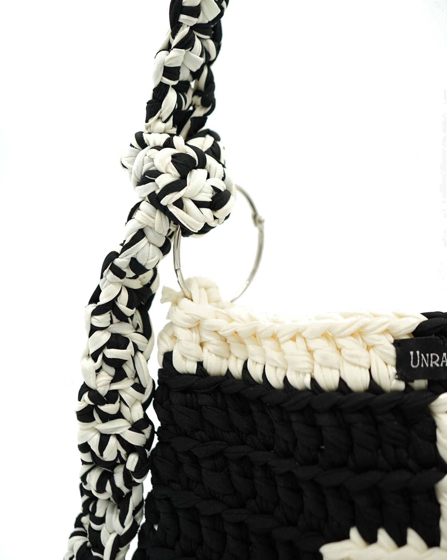 The Unbothered Shoulder Bag