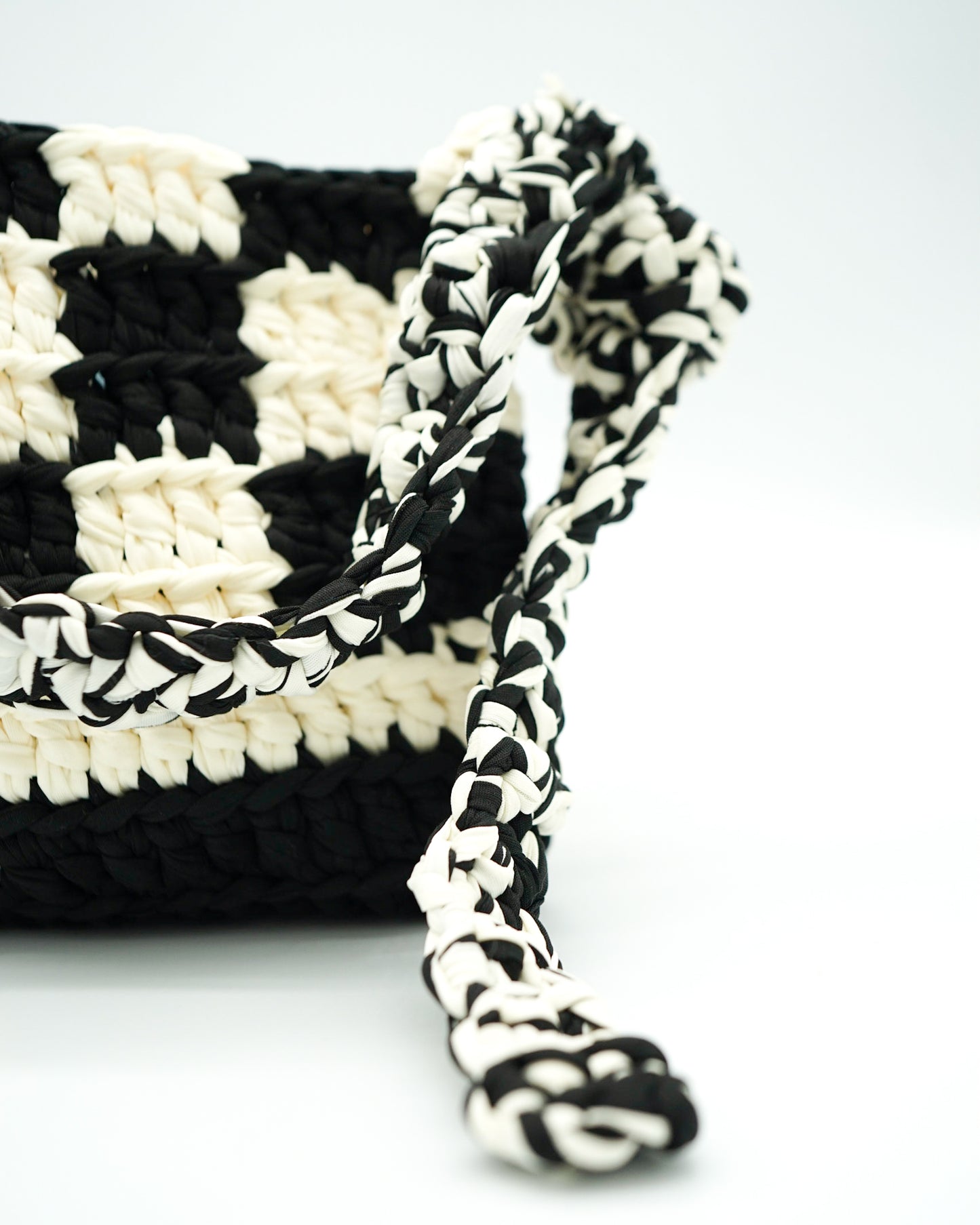 The Unbothered Shoulder Bag