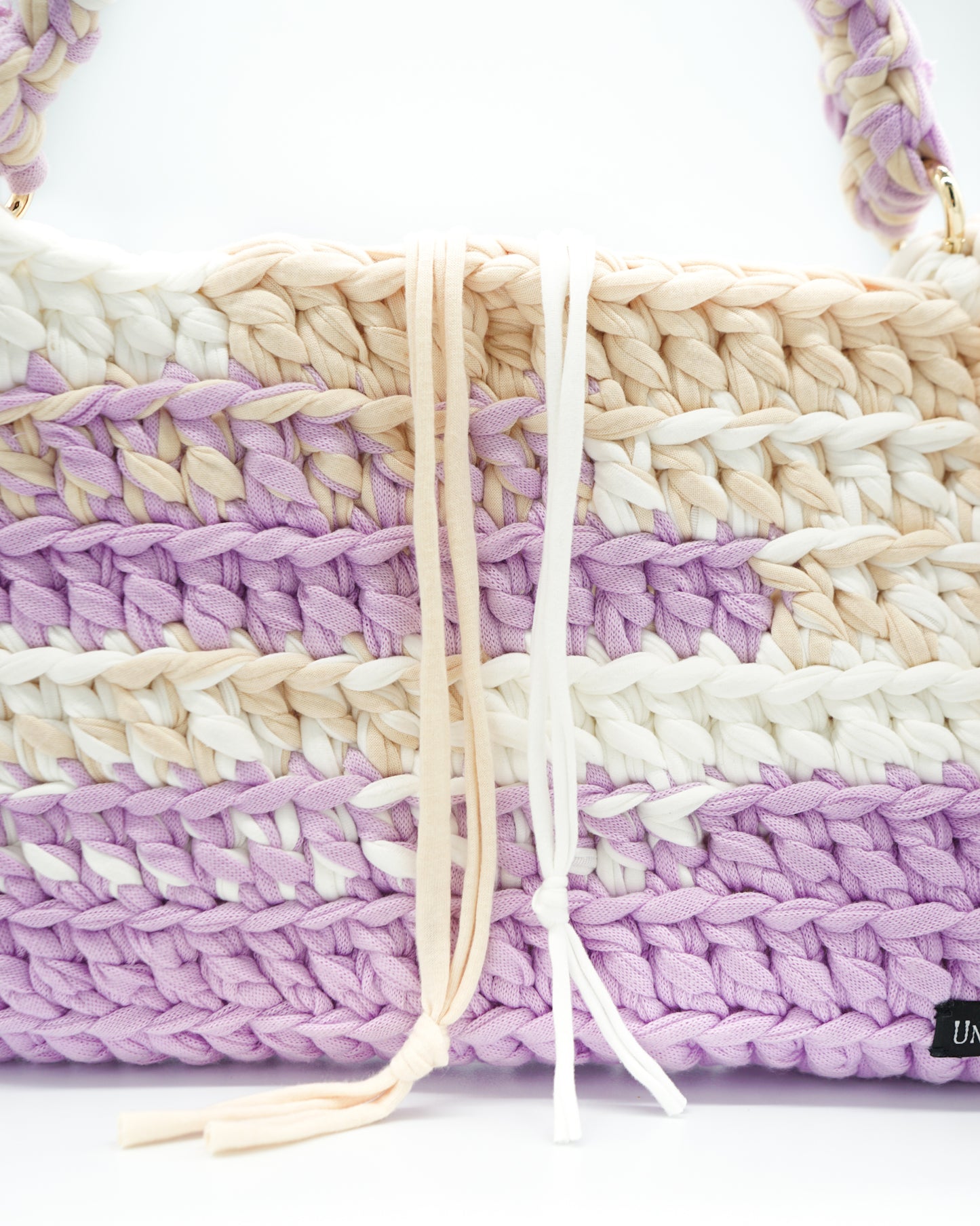 Gracefully Audacious Crochet Shoulder Bag